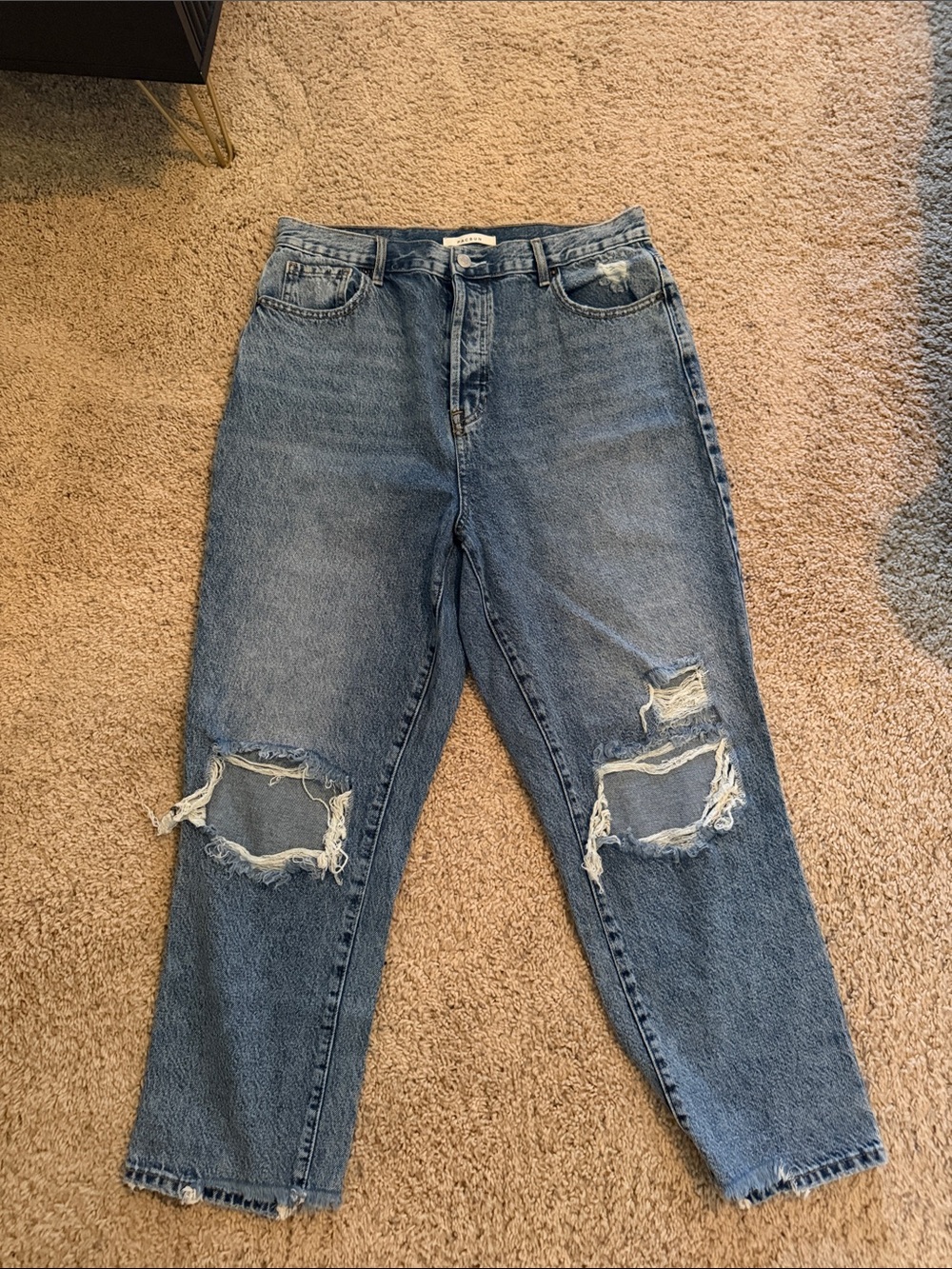 PacSun Women's Boyfriend Ripped Jeans in Light Blue